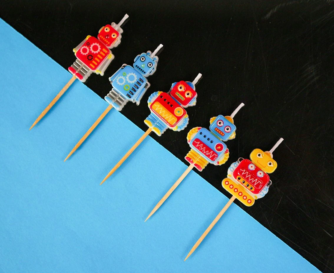 Świeczki pikery Robot, dł. całkowita 7,5 cm, 5 szt.