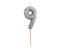 Świeczka piker B&C cyferka 9, srebrny bio brokat, dł. całkowita 11,5 cm